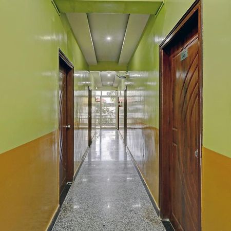 Itsy By Treebo - Palm Emirates Hotel Bangalore Luaran gambar