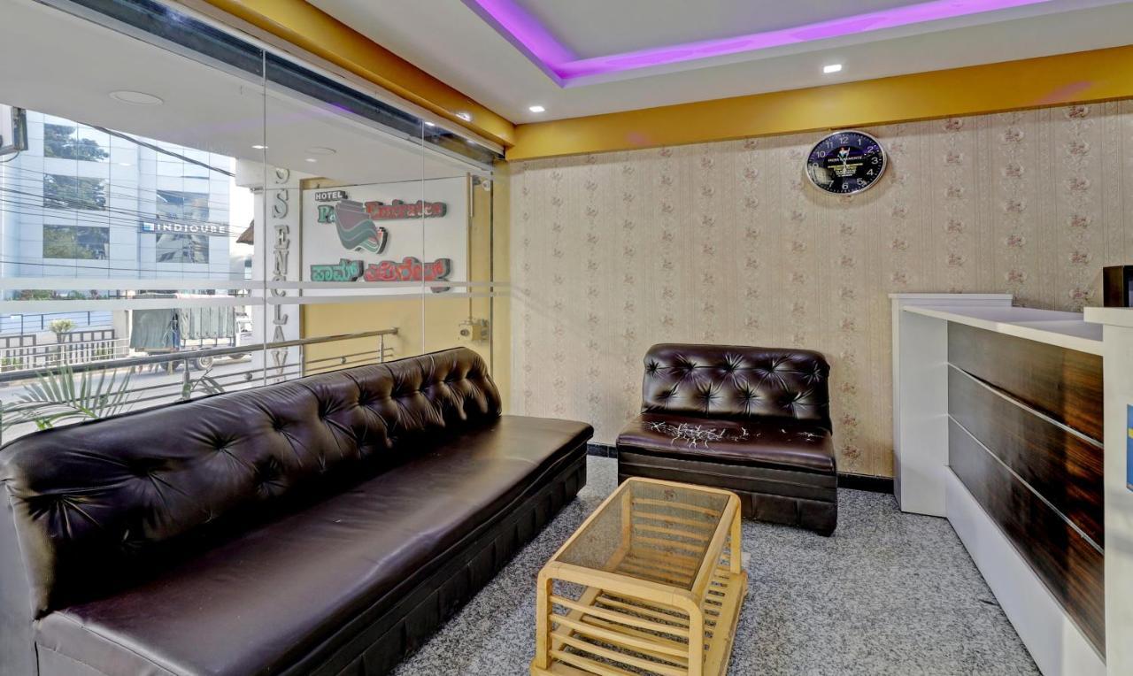 Itsy By Treebo - Palm Emirates Hotel Bangalore Luaran gambar