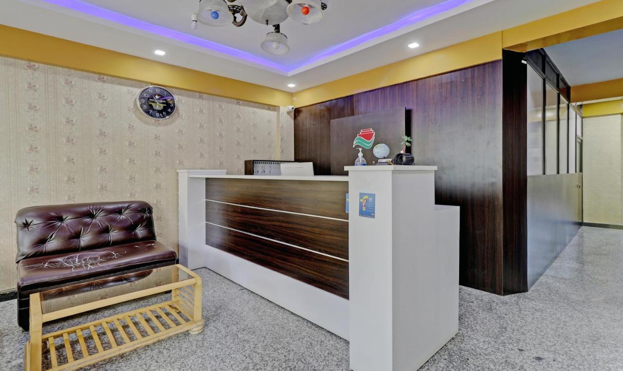 Itsy By Treebo - Palm Emirates Hotel Bangalore Luaran gambar