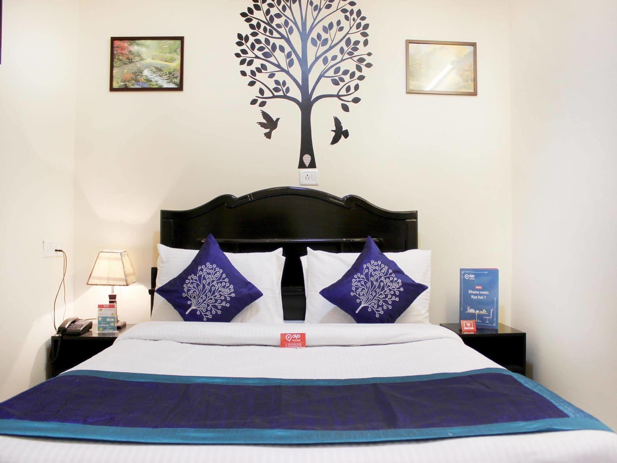 Itsy By Treebo - Palm Emirates Hotel Bangalore Luaran gambar