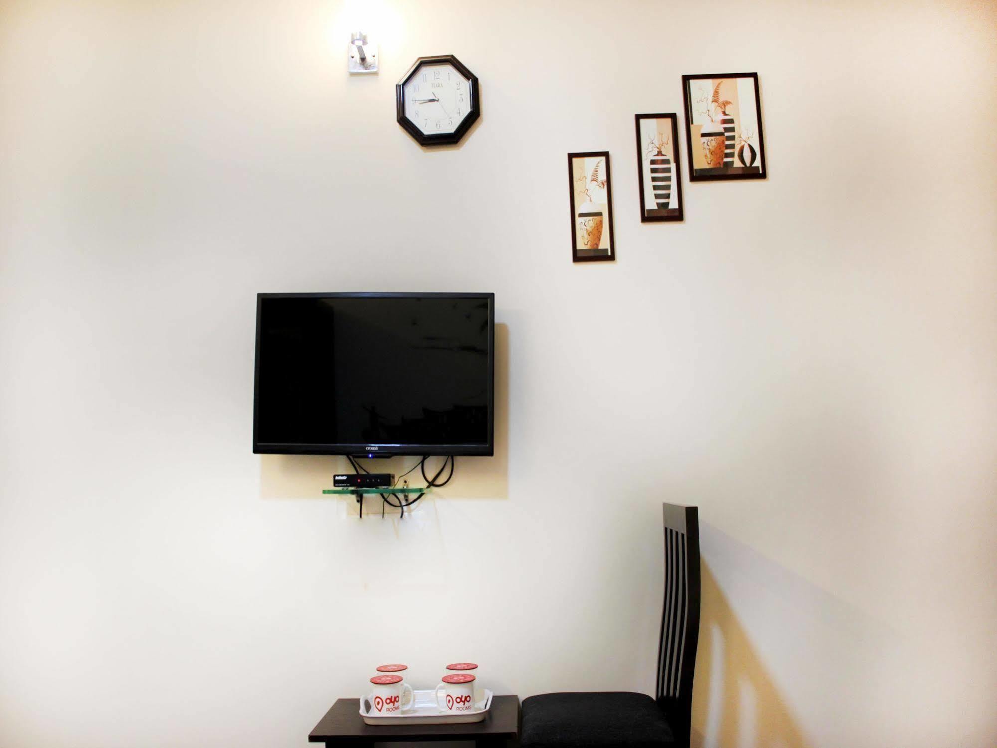 Itsy By Treebo - Palm Emirates Hotel Bangalore Luaran gambar