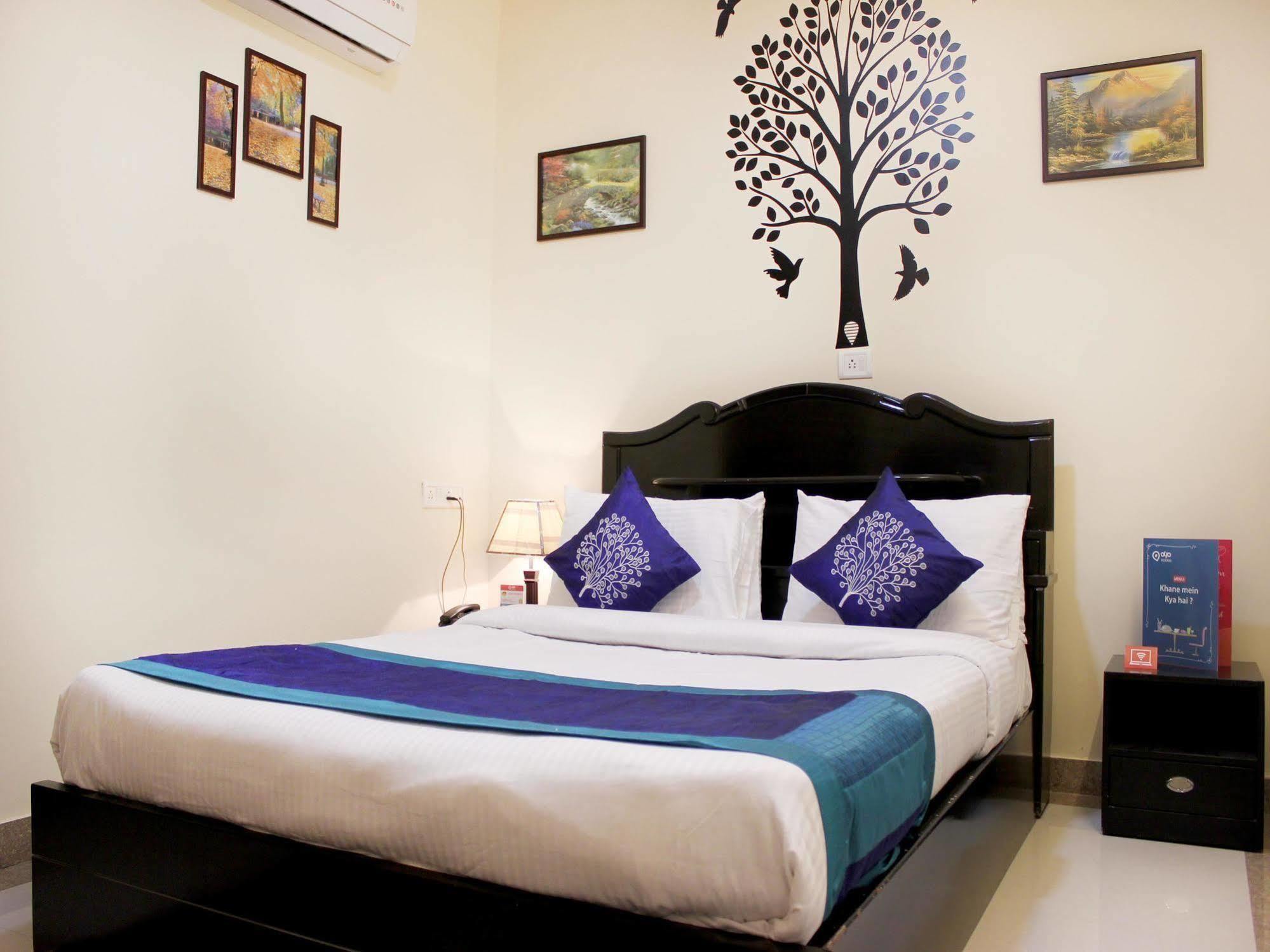 Itsy By Treebo - Palm Emirates Hotel Bangalore Luaran gambar
